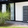 Szary zbiornik na deszczówkę 4rain Slim Stone Decor (330 l) z kranem i konewką.