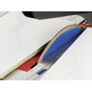 Tarcza diamentowa z pełną krawędzią 110 mm tnie płytki.