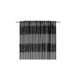 Szara zasłona t.b.t. z frędzlami do dekoracji okien.