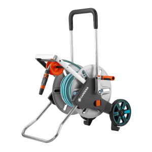 Zestaw wózka na wąż Gardena Aqua Roll M z wężem 30 m i akcesoriami.