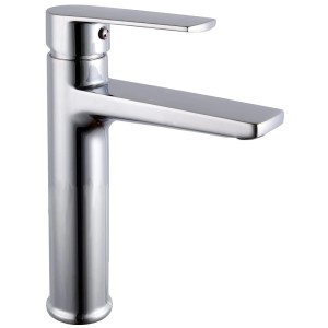 Błyszcząca, chromowana bateria umywalkowa t.b.t.