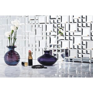 Dekoracyjne płytki mozaikowe t.b.t. z efektem lustra do stylowej aranżacji ścian.