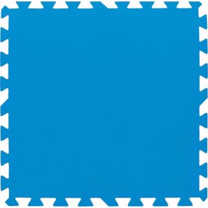 Niebieska mata podłogowa Basenowa z połączeniem typu puzzle.