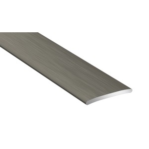 Szara listwa przypodłogowa t.b.t. z zaokrągloną krawędzią.