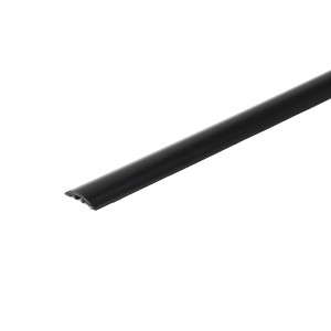 Zbliżenie na czarny profil t.b.t.