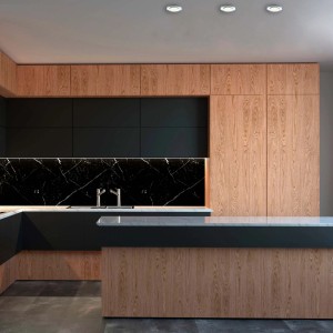 Eko-Light Oczko sufitowe szklane 1xGU10 max. 9W LED okrągłe srebrne