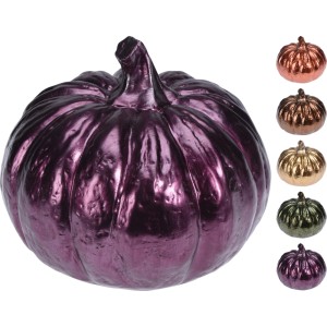 Dekoracyjne dynie w różnych kolorach do dekoracji ogrodu.