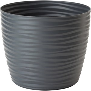 Matowa, antracytowa osłonka z tworzywa sztucznego o falistej powierzchni, Ø 14,7 cm.