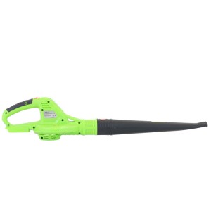 Akumulatorowa dmuchawa do liści w kolorze zielono-czarnym.