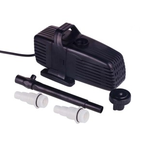 Czarna pompa do oczka wodnego z akcesoriami do oczek ogrodowych.