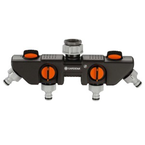 Rozdzielacz wody Gardena 4-drożny do kranu z czterema regulowanymi wyjściami.