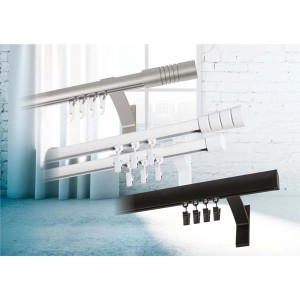 Karnisze t.b.t. w kolorze srebrnym, białym i czarnym.