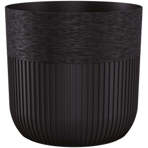 Czarna osłonka t.b.t. z żebrowaną strukturą na rośliny doniczkowe.