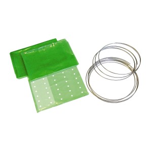 Tunel foliowy 1,2 m x 3 m z zieloną folią i stalowymi łukami do ochrony roślin.