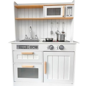 Biała drewniana kuchnia dla dzieci z akcesoriami, idealna do kreatywnej zabawy.