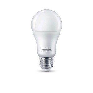 Zbliżenie białej żarówki LED E27 firmy Philips.