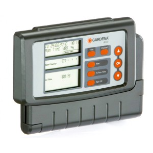 Sterownik nawadniania Gardena Classic 4030 do automatycznego nawadniania ogrodu.