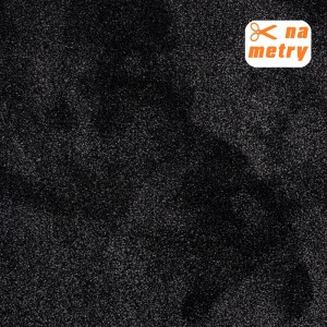 Czarna wykładzina dywanowa na metry, zbliżenie tekstury.