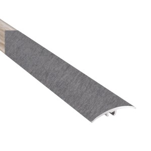 Szara listwa przejściowa t.b.t. do podłóg.