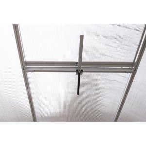 Zbliżenie otwieracza okiennego do szklarni, akcesoria do szklarni.