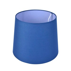 Niebieski abażur do lamp, tekstylny, stożkowy kształt.