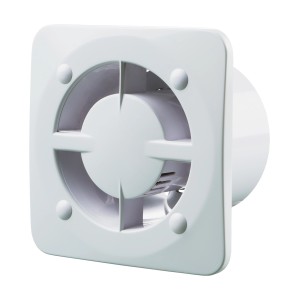 Biały, kwadratowy t.b.t. zewnętrzny nawiewnik powietrza do montażu na ścianie.