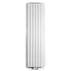 Biały grzejnik t.b.t. do montażu na ścianie. Nowoczesny design do Twojego domu.